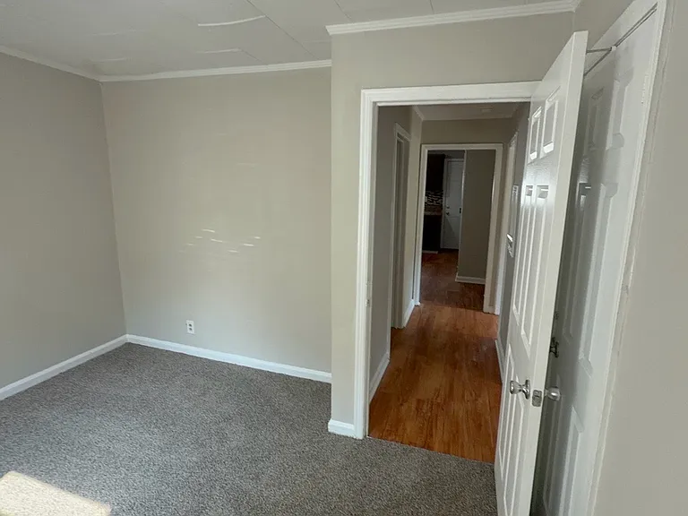 1613 Dorchester Ave — Photo 5
