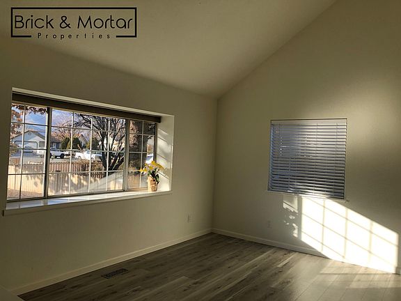 5th image of 2165 Jodi Ln