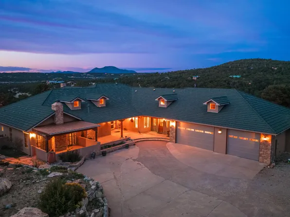 112 Sedillo Canyon Rd, Tijeras, NM 87059