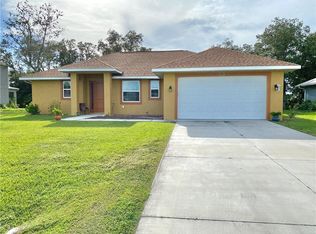 293 Seasons Dr, Punta Gorda, FL 33983