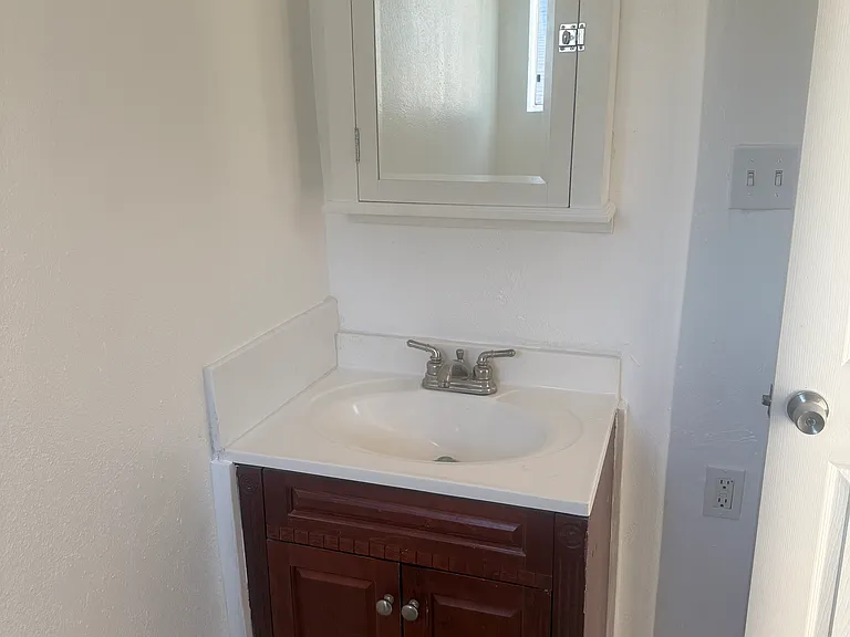 2617 Piedmont Ave #A — Photo 7