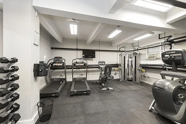 Rented by Bold New York | media 21