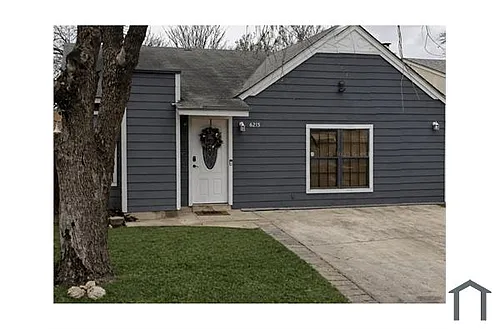 6215 Valley Pawn Photo 1