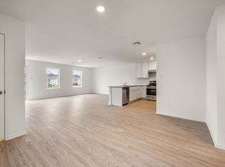 12927 Deep Eddy St, Saint Hedwig, TX 78152