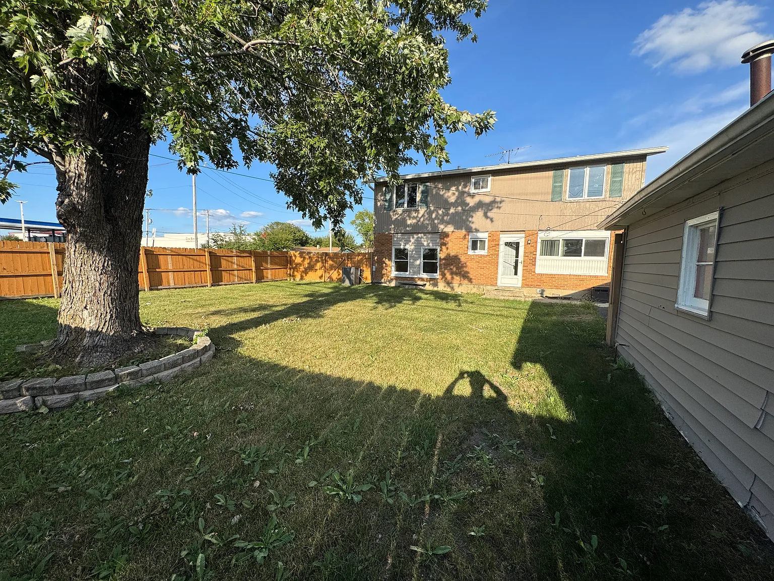 4 bed, 1632 sqft, $3,495 — Photo 4