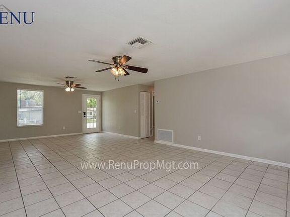 4th image of 2982 Portsmouth St