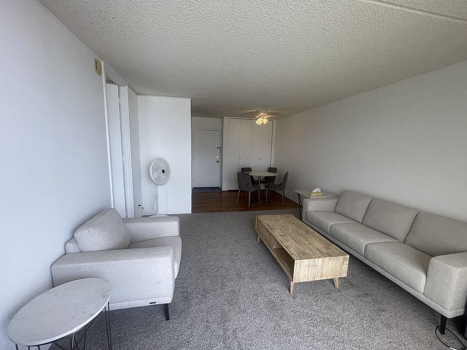 1st image of 400 Hobron Ln #13008