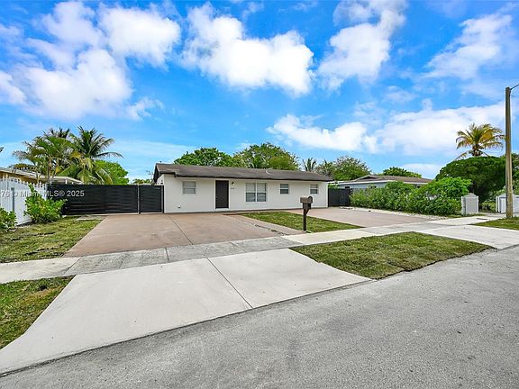3rd image of 20431 NW 46th Ave