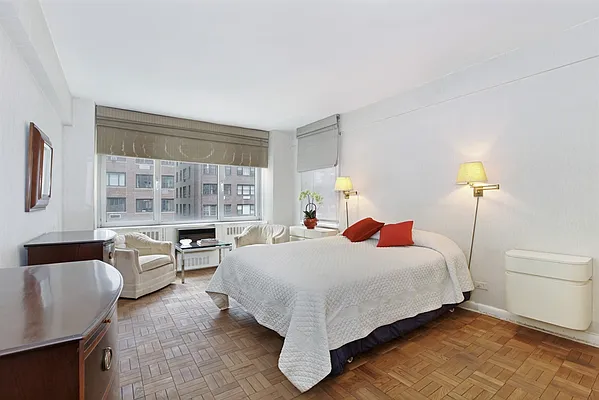 Sold by Corcoran | media 10