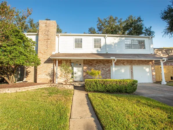 2627 The Highlands Dr, Sugar Land, TX 77478