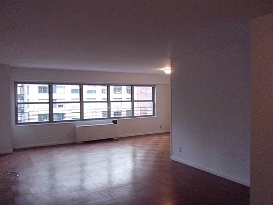 Rented by Carlyle Property Management | media 2