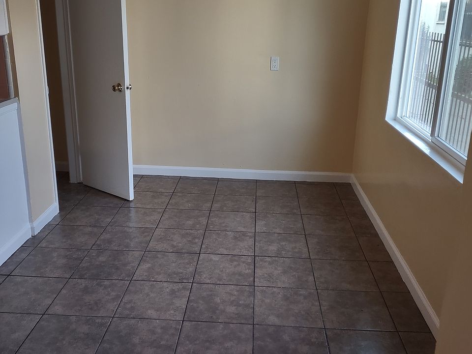 1st image of 7025 Mountain View Ave APT C