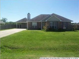 10066 Chapel Hill Dr, Denham Springs, LA 70706
