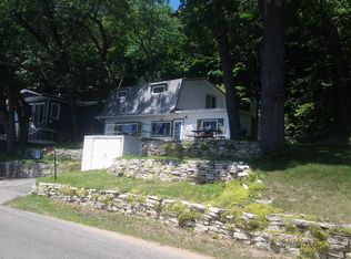 W10744 Tipperary Rd, Poynette, WI 53955