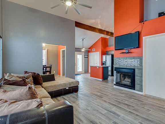 5th image of 1535 N Horne Unit 93