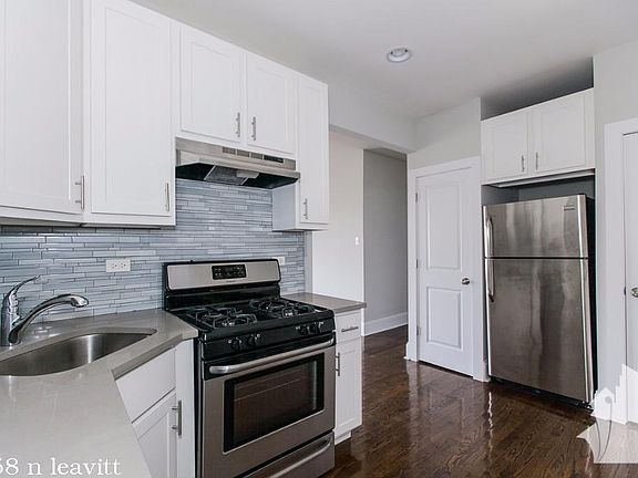 4th image of 5158 N Leavitt St #1125