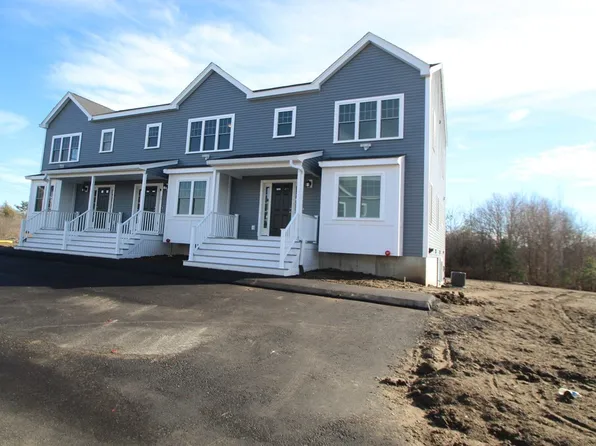 1005 Auburn St #E2, Whitman, MA 02382