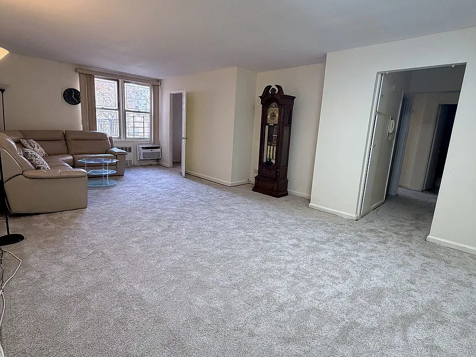 42-65 Kissena Blvd