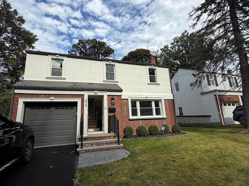 1st image of 23 Buckingham Rd #1A