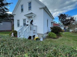 30 Garfield St, Taunton, MA 02780