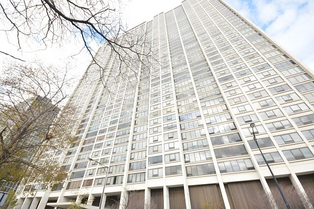 1st image of 2800 N Lake Shore Dr APT 3111