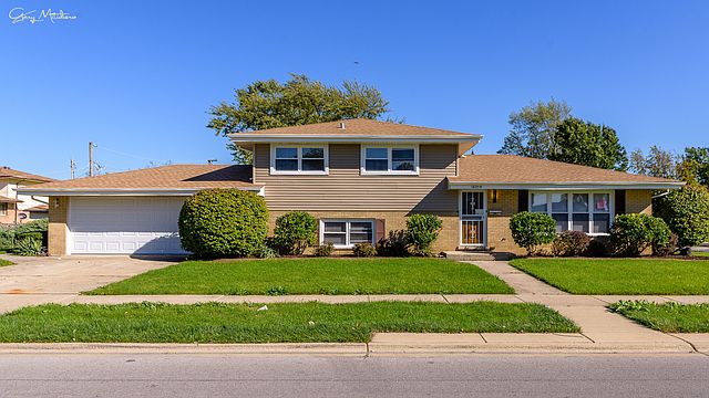 1st image of 16259 Prairie Ave
