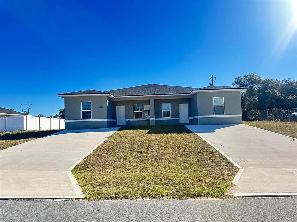 3 bed, 2.0 bath, 1201 sqft, $1,550 — Photo 3
