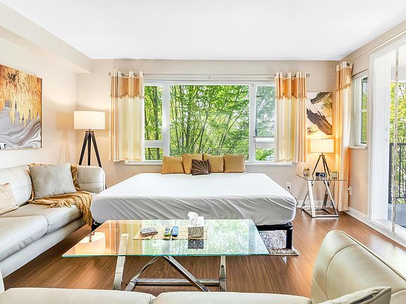 3rd image of 13740 75a Ave #310