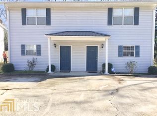 879 879/881 NW Rosser St, Conyers, GA 30012