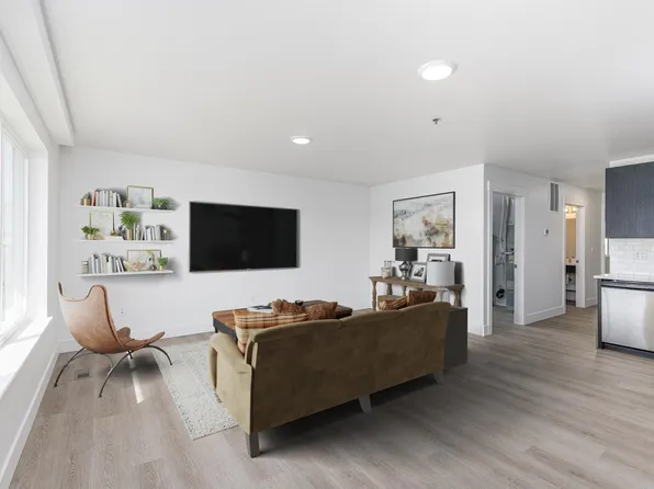 The Flats at West Richland, 8000 Paradise Way #J-137, West Richland, WA 99353