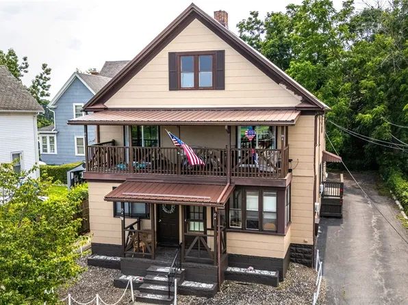 15-19 Corrigan St, Rochester, NY 14612