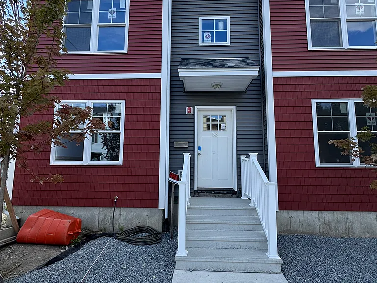 53 Concord St — Photo 16