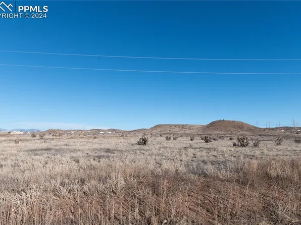 21210 Armadillo Hts, Fountain, CO 80817