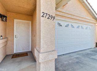 27299 El Puente St, Menifee, CA 92586