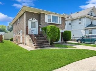 106 Spruce St, West Hempstead, NY 11552