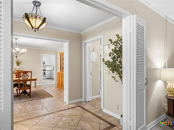 4th image of 4109 Eagle Rd