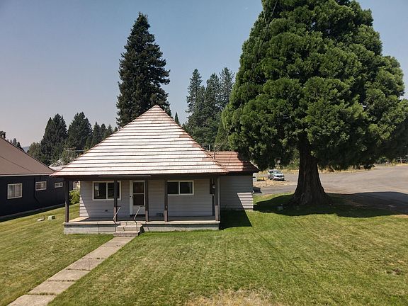 2nd image of 561 N Quincy Ave