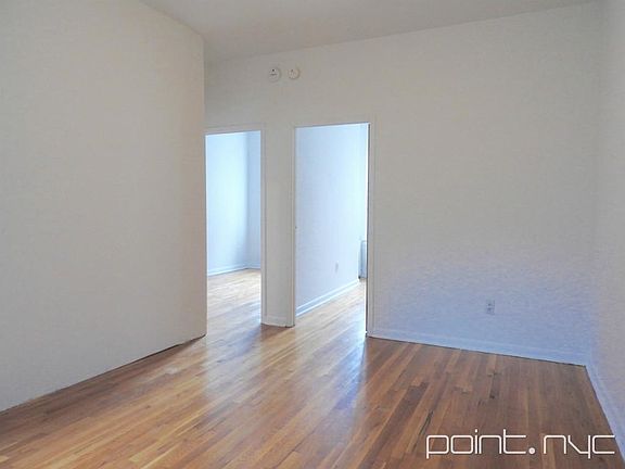 3rd image of 119 E 96th St APT 24