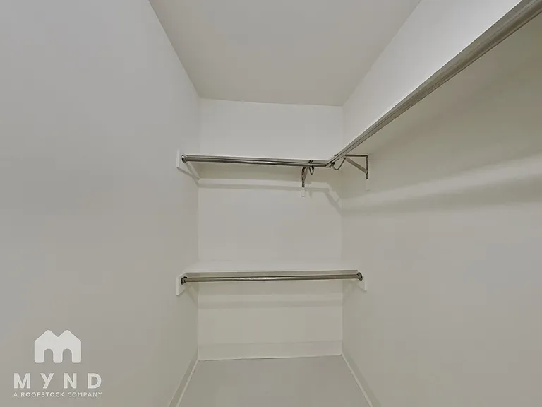 501 Everette St — Photo 13