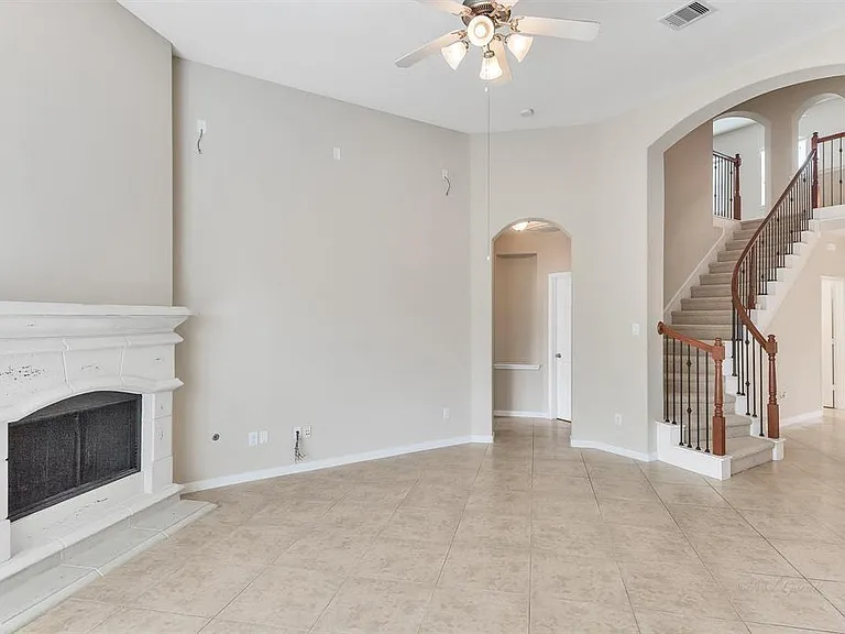 24122 Haywards Crossing Ln — Photo 9