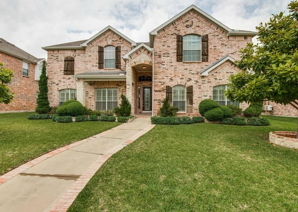 1st image of 13360 Weeping Willow Dr
