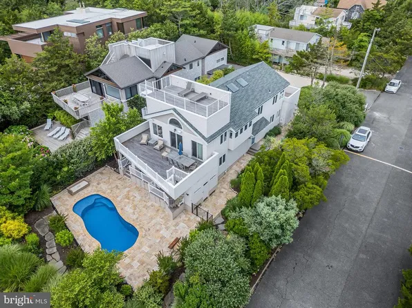1201 Seaview Ave, Barnegat Light, NJ 08006