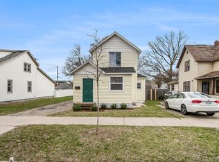 421 Gilbert St SE, Grand Rapids, MI 49507