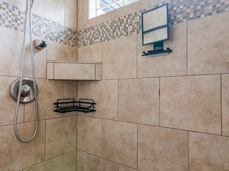 3516 Mill Stream Ct — Photo 36