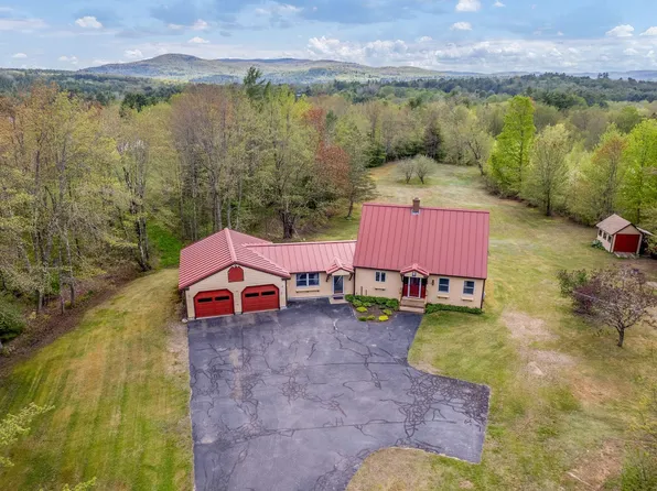 58 E Buckfield Road, Buckfield, ME 04220