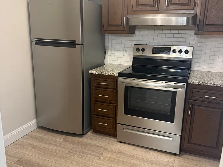 203 Loma Rd #6 — Photo 2