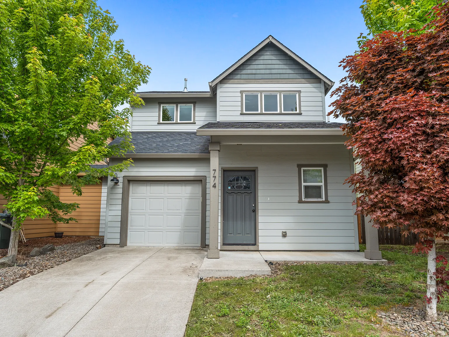 3 bed, 2.5 bath, 1419 sqft, $2,450 — Photo 1