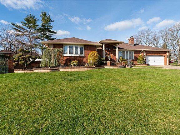 3rd image of 775 Kensington Dr