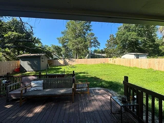 899 Tamarack Ave — Photo 17