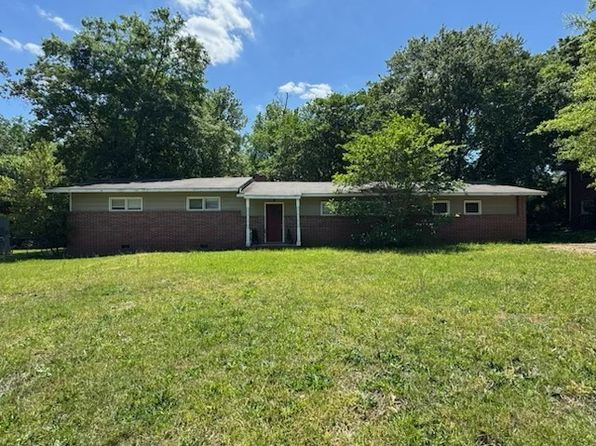 2962 Thornwood Dr